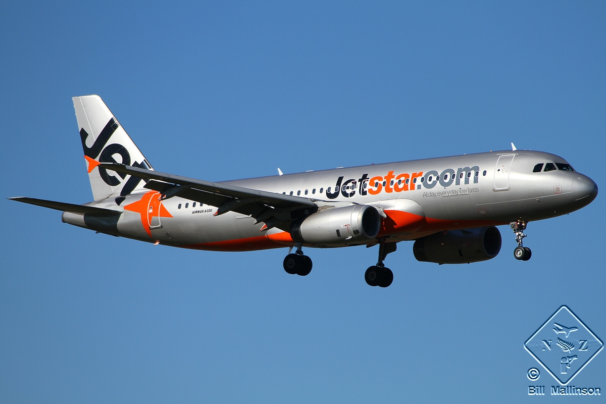 VH-VQF, (cn 3474), Airbus A320-232