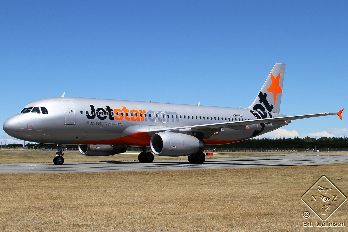 VH-VGU, (cn 4245), Airbus A320-232