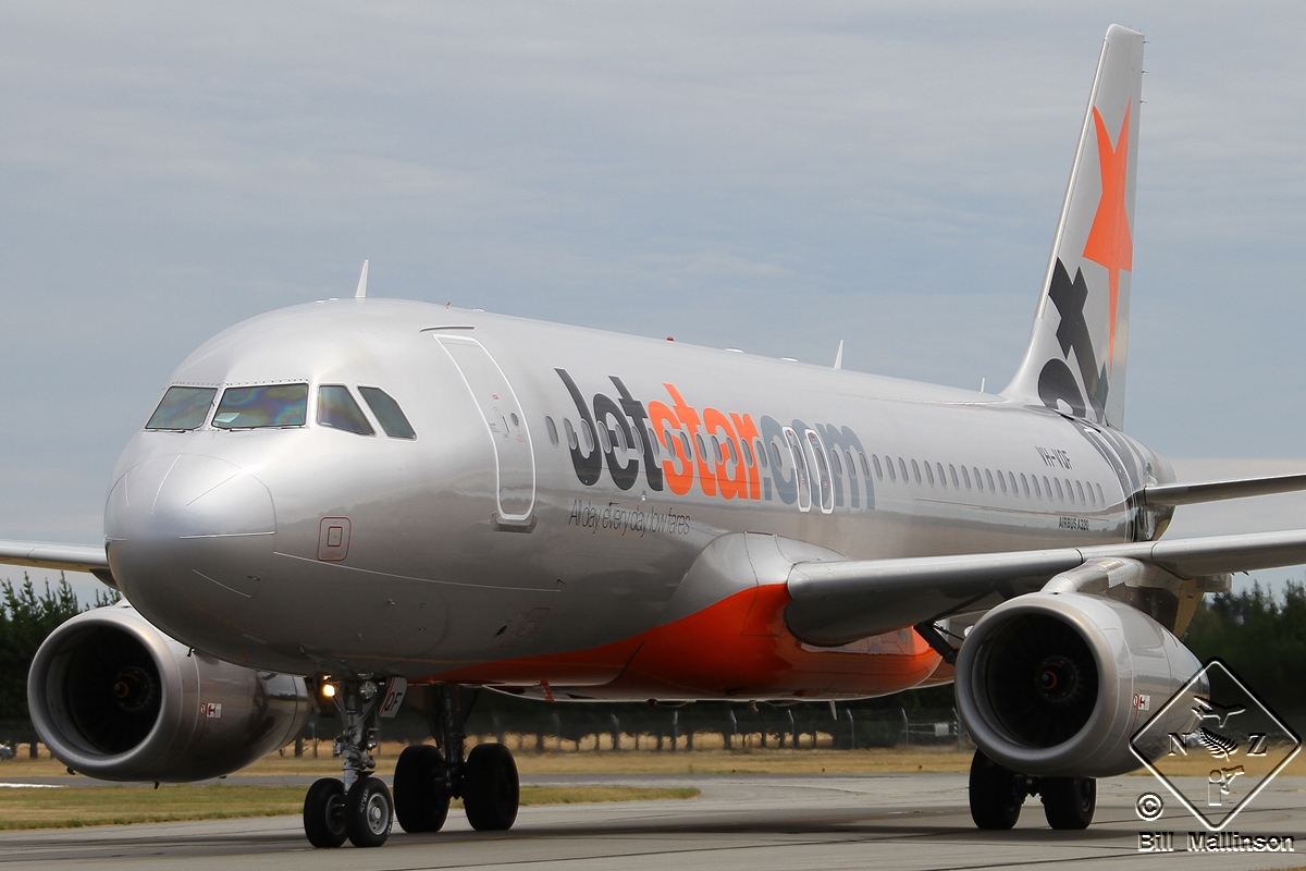 VH-VQF, (cn 3474), Airbus A320-232