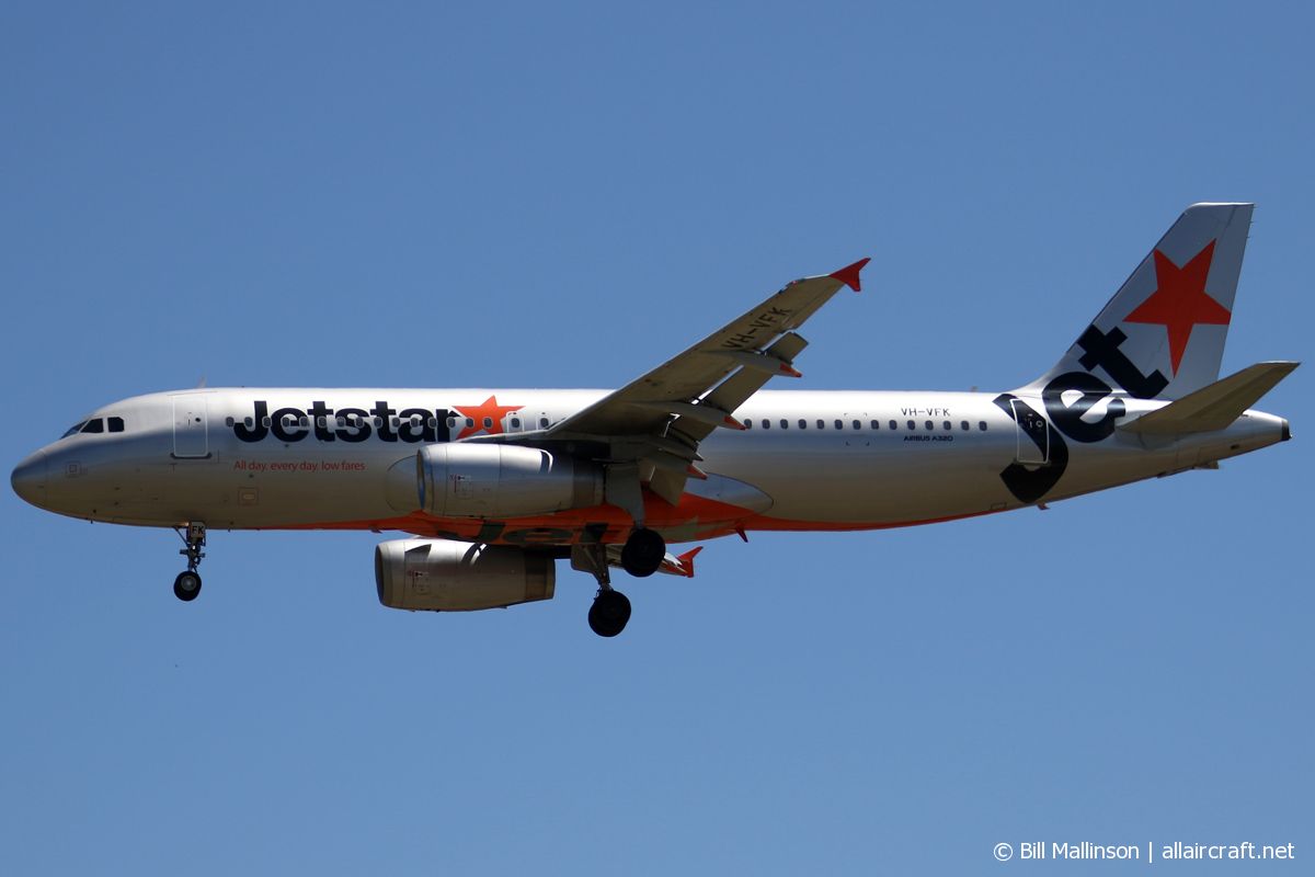 VH-VFK · Airbus A320-232 · (CHC / NZCH)