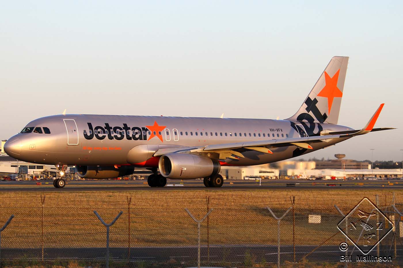 VH-VFV · Airbus A320-232(WL) · (SYD / YSSY)