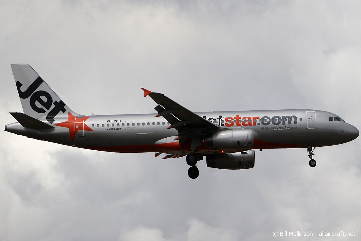 VH-VGD · Airbus A320-232 · (PER / YPPH)