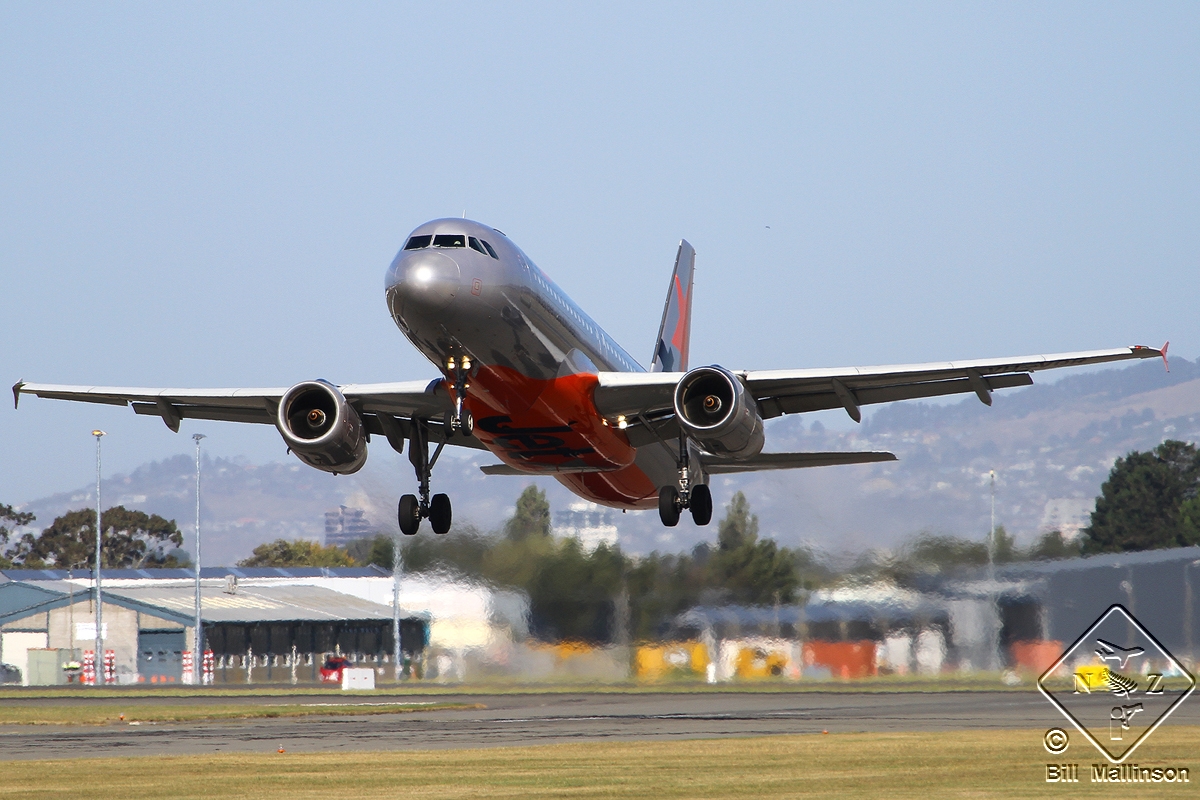 VH-VQR · Airbus A320-232 · (CHC / NZCH)