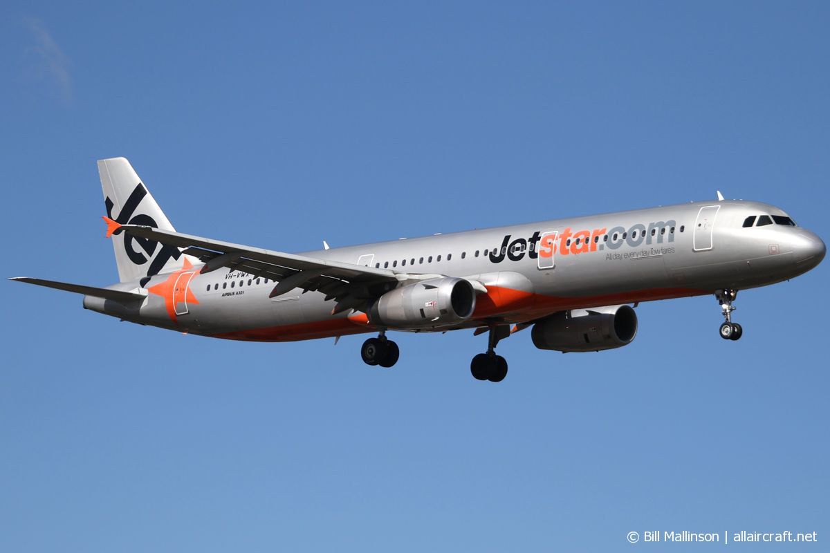 VH-VWX · Airbus A321-231 · (SYD / YSSY)