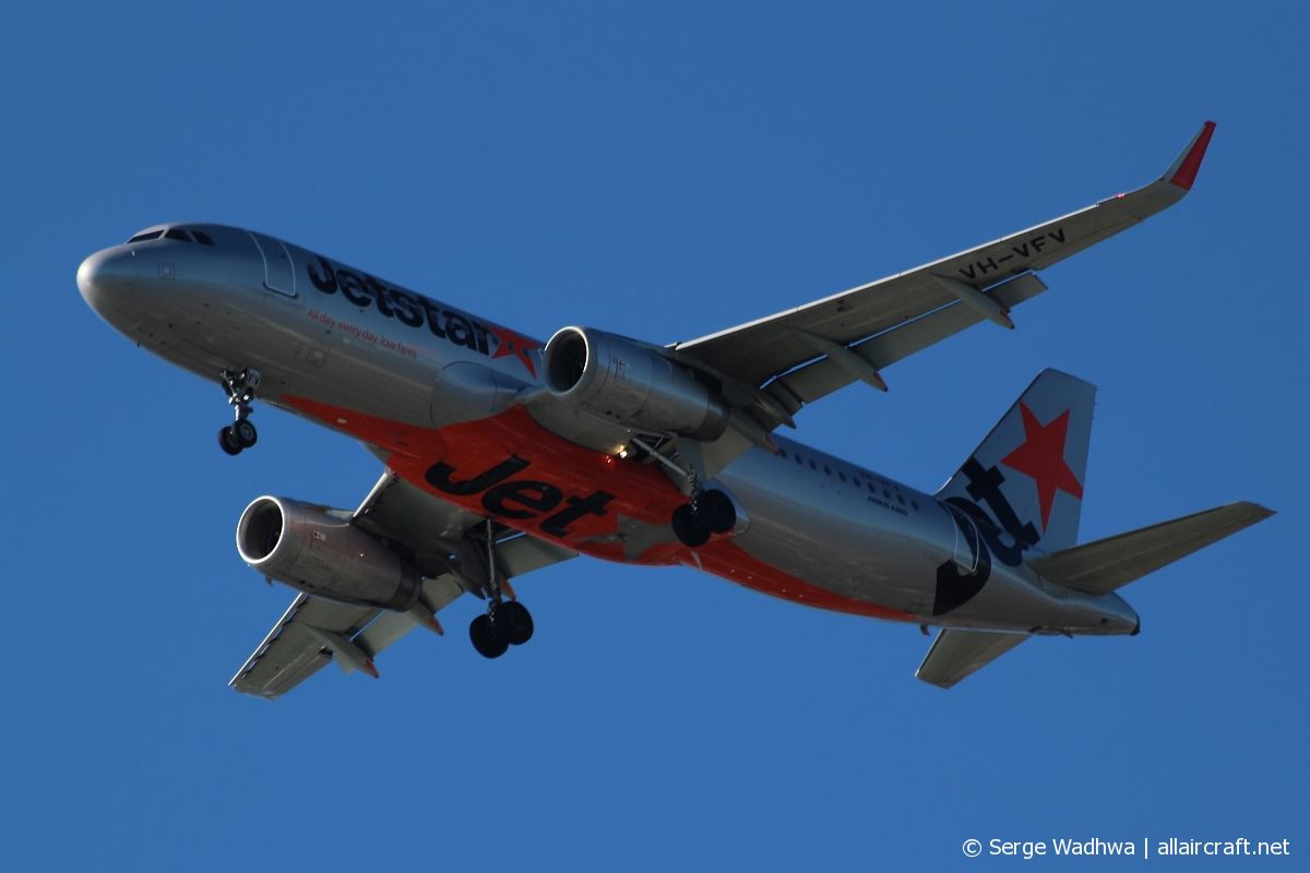 VH-VFV · Airbus A320-232(WL) · (SYD / YSSY)