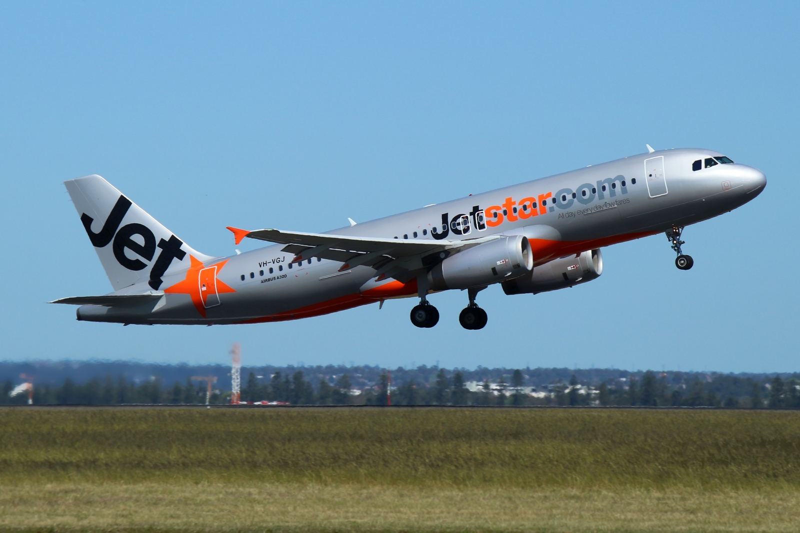 VH-VGJ · Airbus A320-232 · (SYD / YSSY)