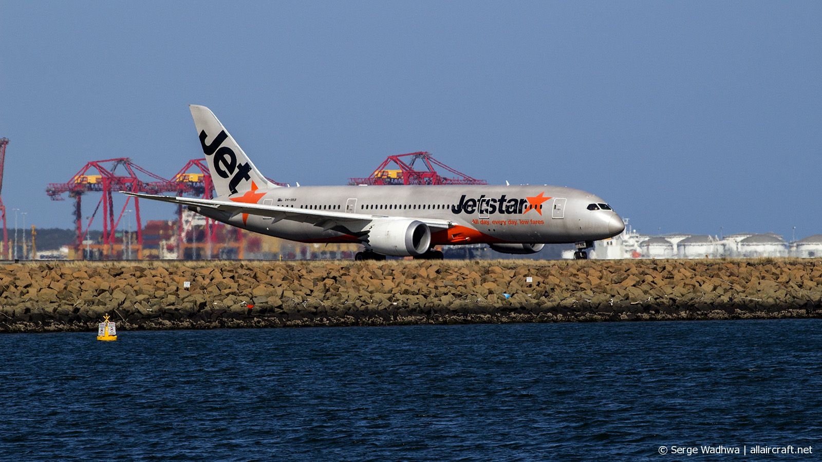 VH-VKB (36228) 2013 Boeing 787-8 Dreamliner
