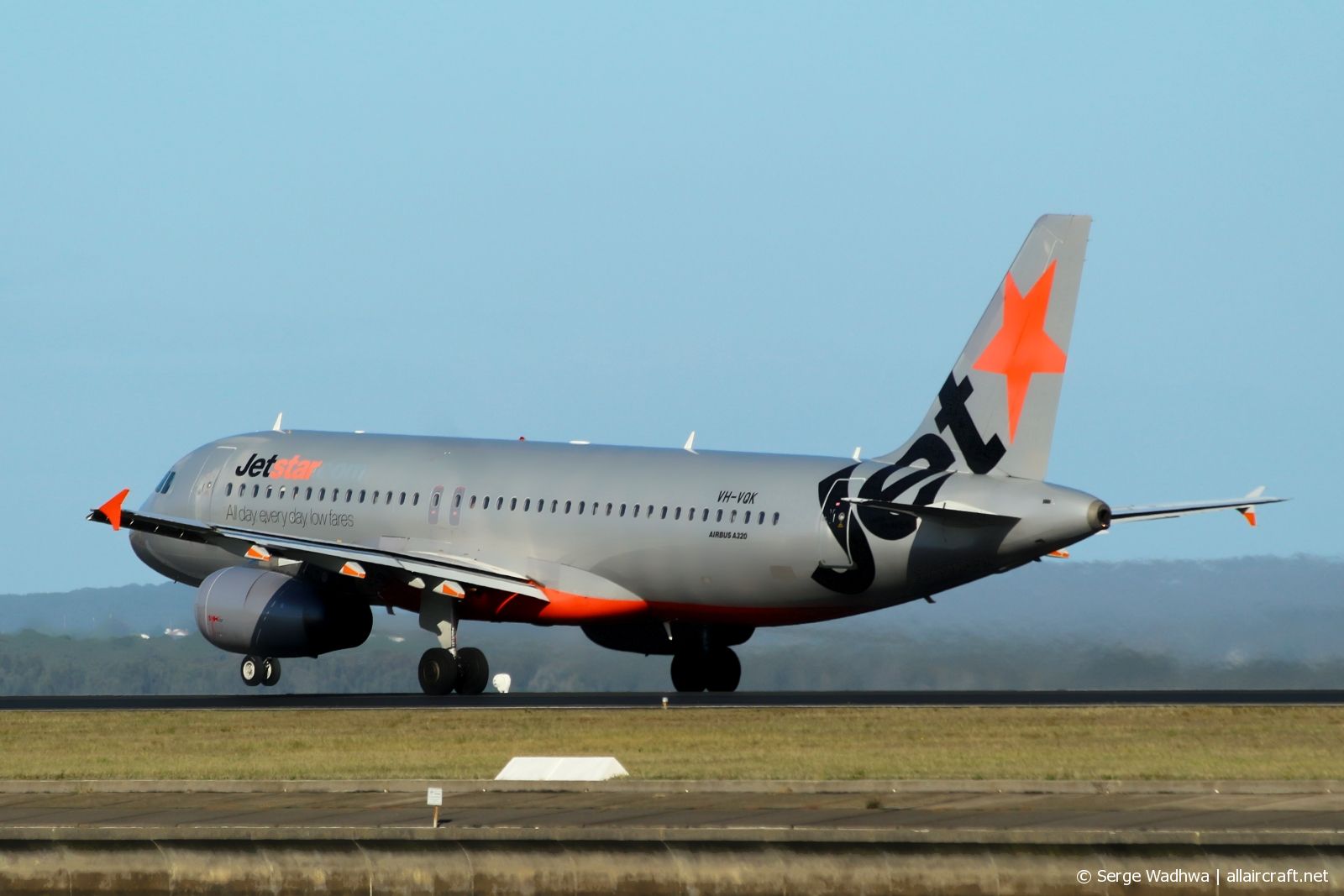 VH-VQK · Airbus A320-232 · (SYD / YSSY)