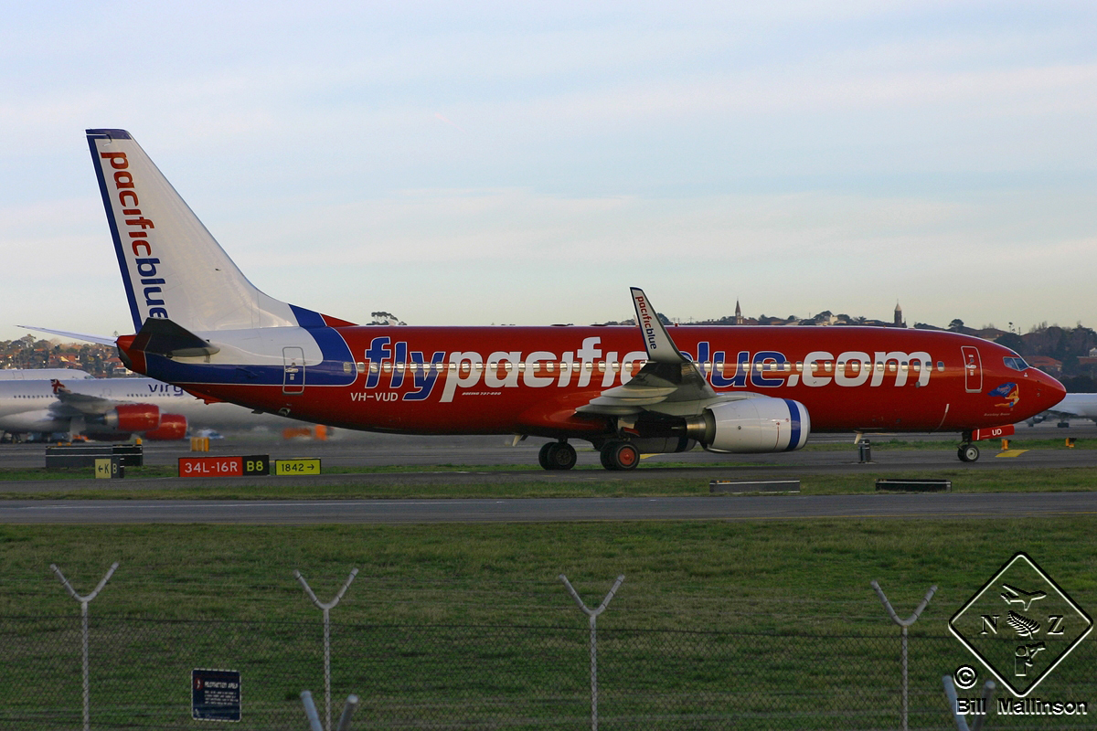 VH-VUD (34015) 2004 Boeing 737-8FE WL