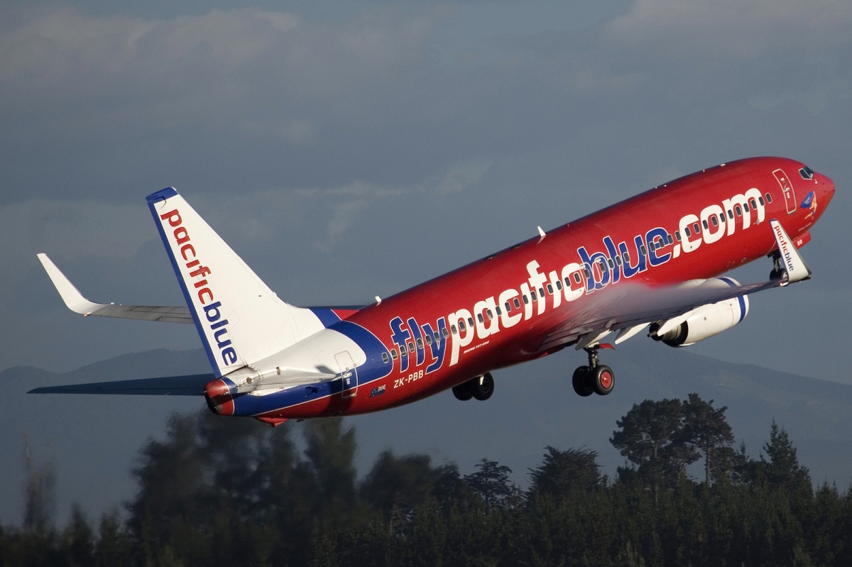 ZK-PBB (33797) 2003 Boeing 737-8FE WL