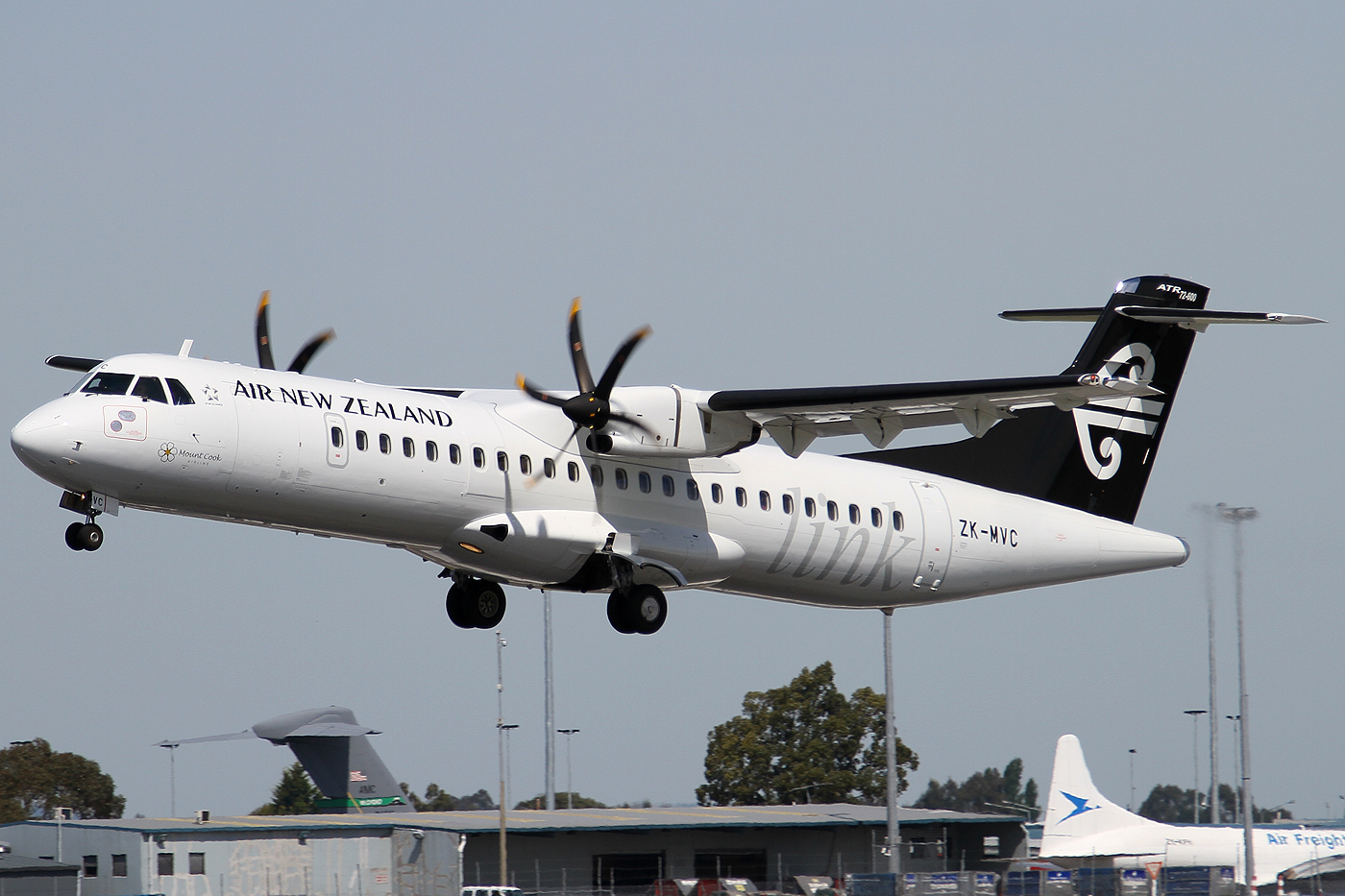 ZK-MVC · ATR-72-600 · (CHC / NZCH)