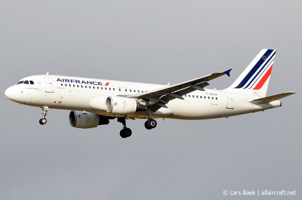 F-GKXH · Airbus A320-214 · (CPH / EKCH)