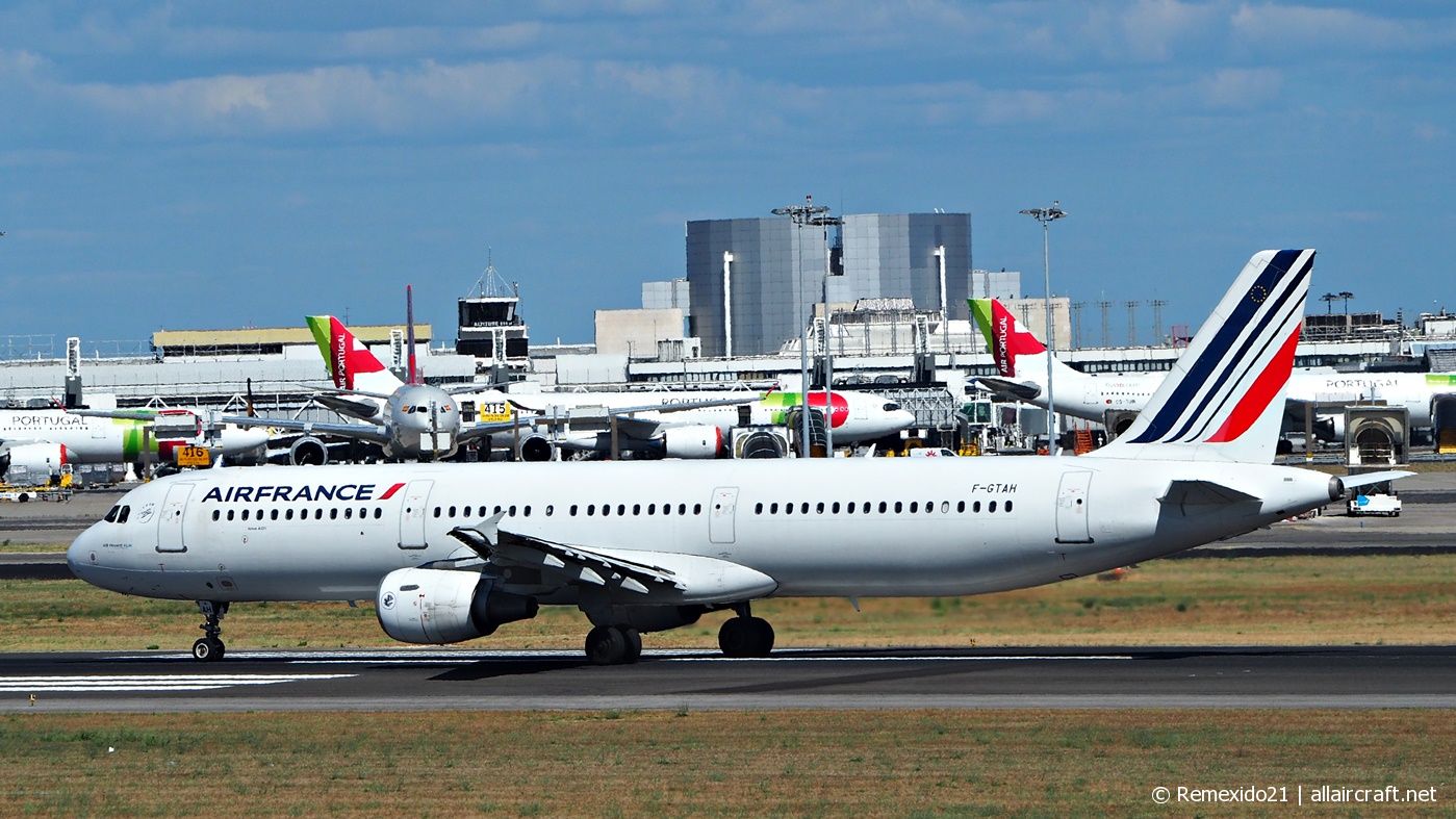 F-GTAH (1133) 1999 Airbus A321-211