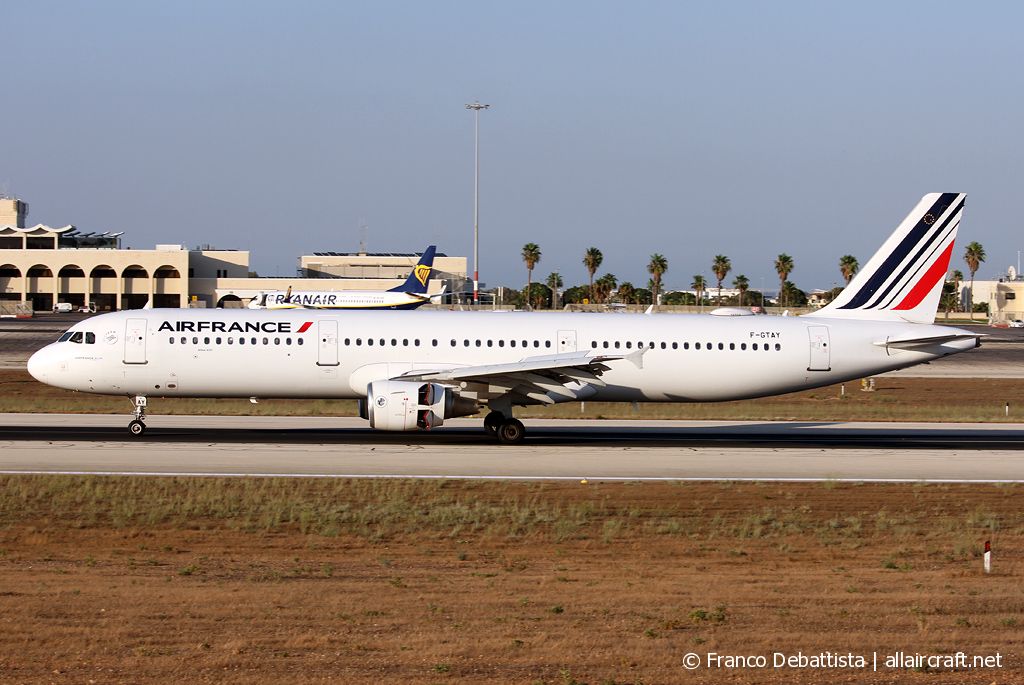 F-GTAY (4251) 2010 Airbus A321-212