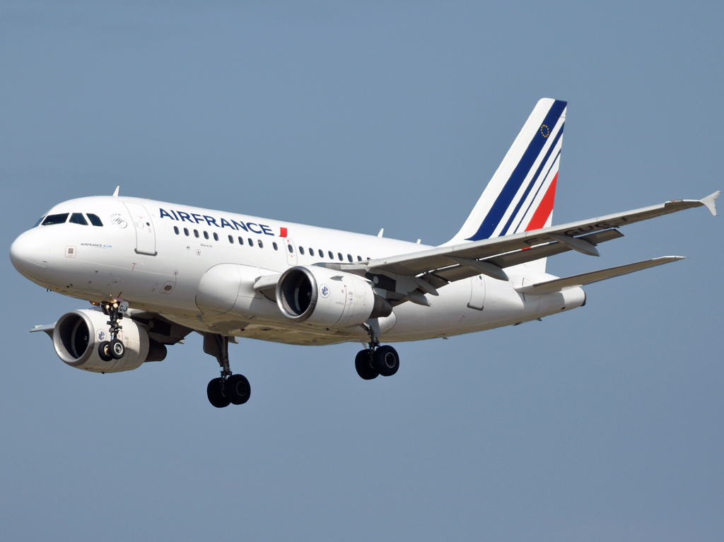 F-GUGJ · Airbus A318-111 · (CPH / EKCH)