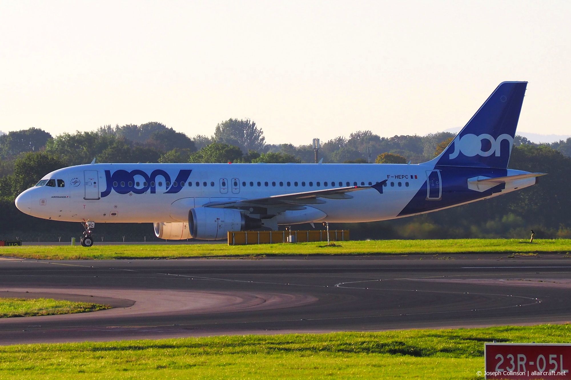 F-HEPC · Airbus A320-214 · (MAN / EGCC)
