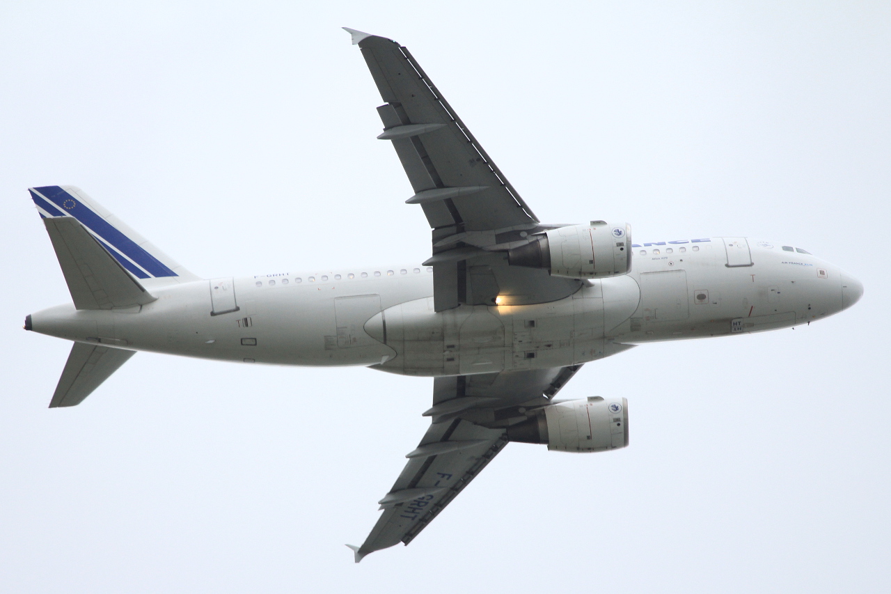 F-GRHT · Airbus A319-111 · (FCO / LIRF)
