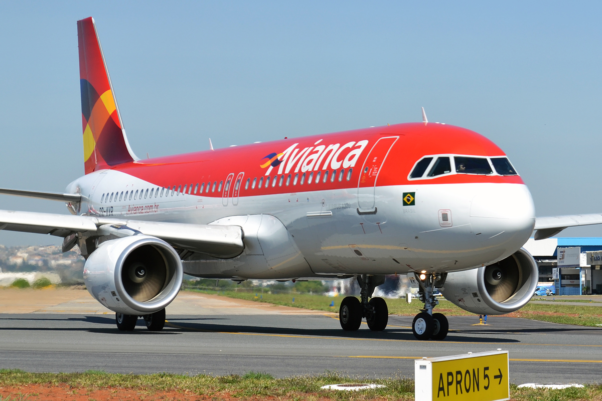 PR-AVR, (cn 4941), Airbus A320-21