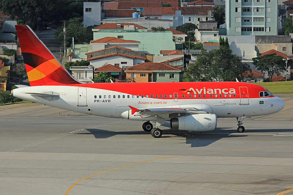 PR-AVH, (cn 3001), Airbus A318-121