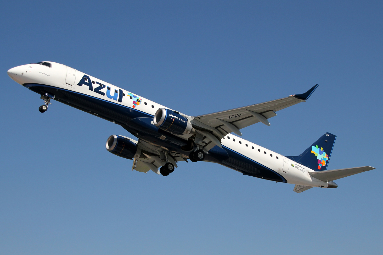 PR-AXP · Embraer 190-200IGW · (SDU / SBRJ)