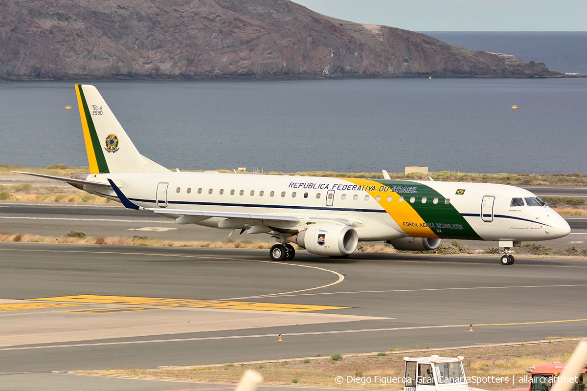 FAB2590 (19000214) Embraer VC-2