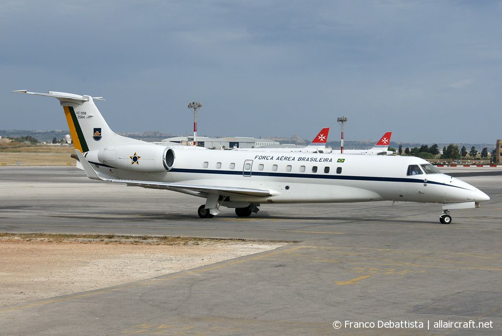 FAB2584 · Embraer VC-99B · (MLA / LMML)