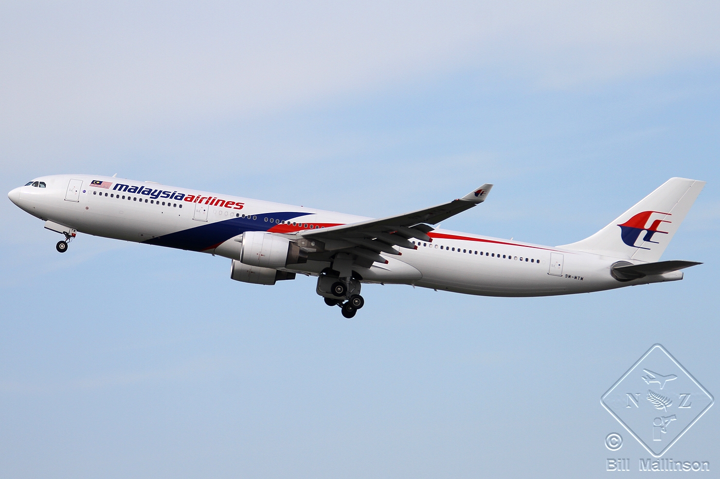 9M-MTM · Airbus A330-323 · (SYD / YSSY)