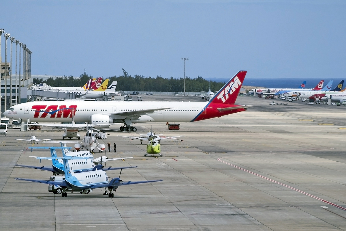 PT-MUD · Boeing 777-32W/ER · (LPA / GCLP)