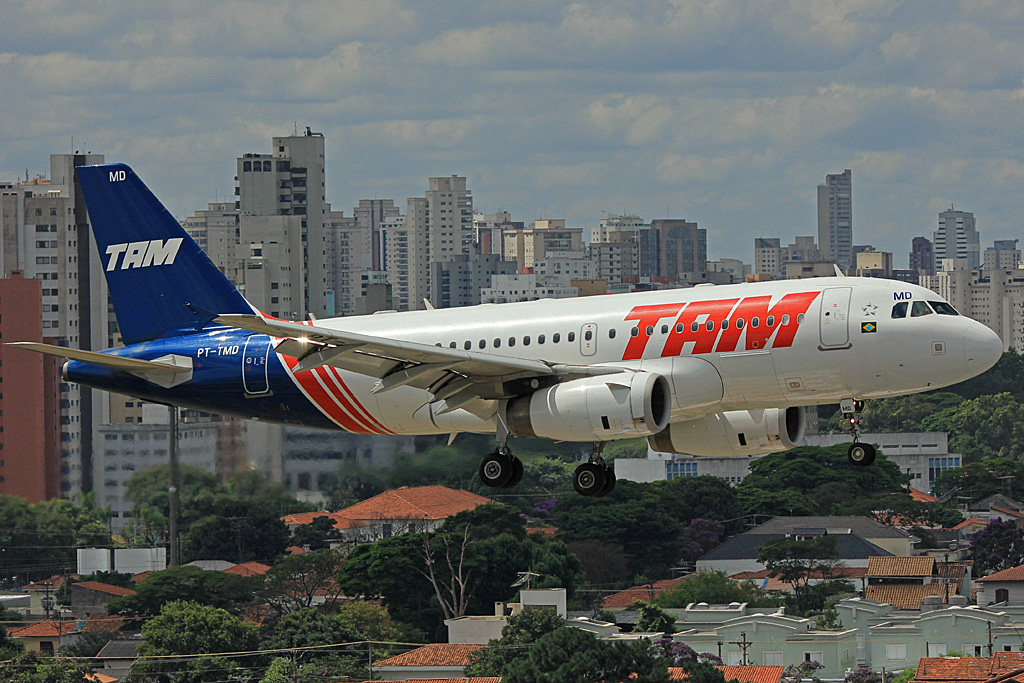 PT-TMD, (cn 4192), Airbus A319-132