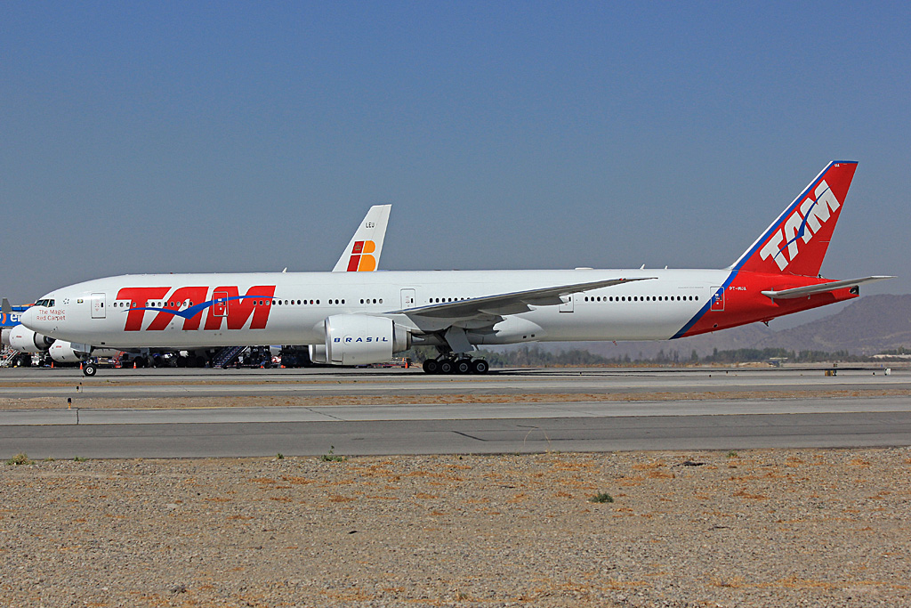 PT-MUA (37664) 2008 Boeing 777-32W ER