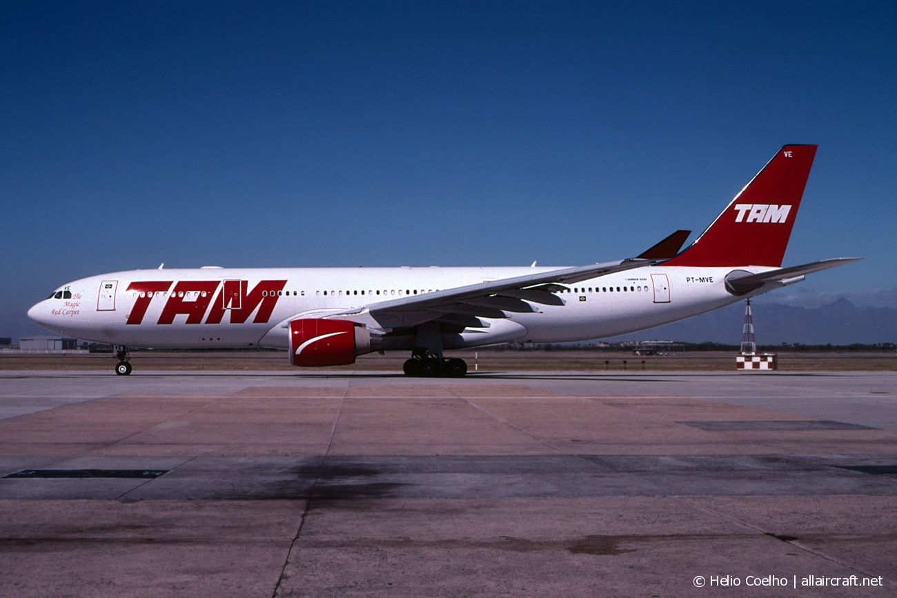 PT-MVE · Airbus A330-223 · -