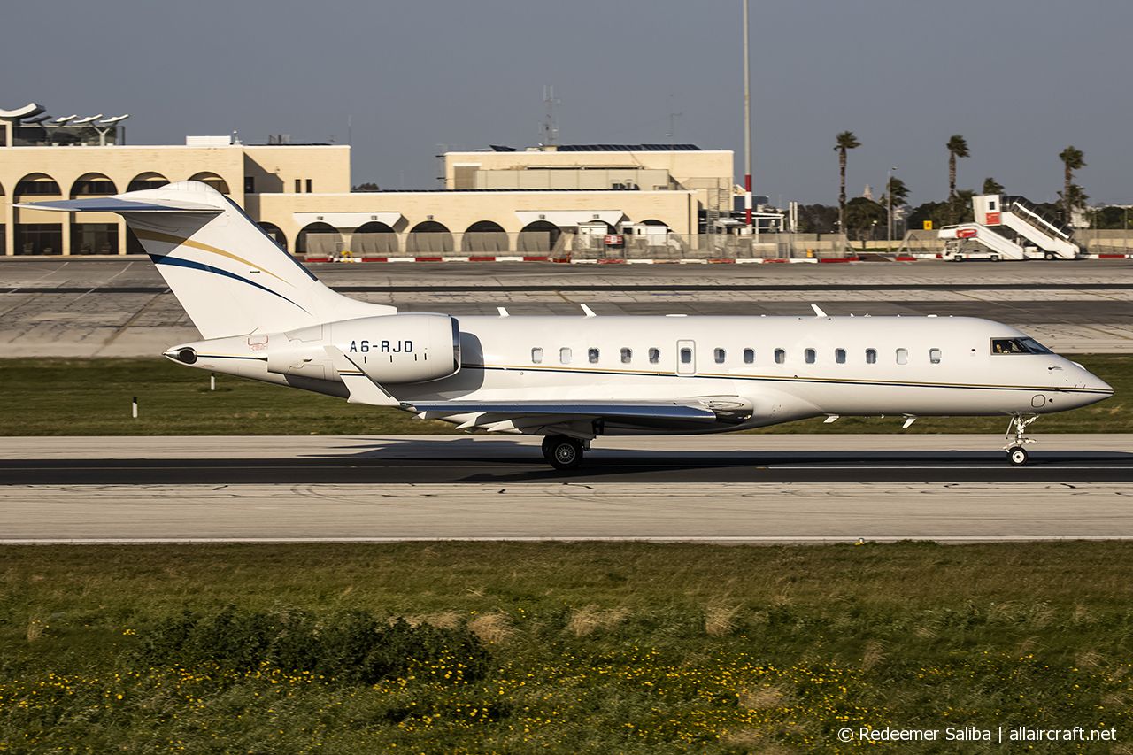 A6-RJD · Bombardier BD-700-1A11 Global 5000 · (MLA / LMML)