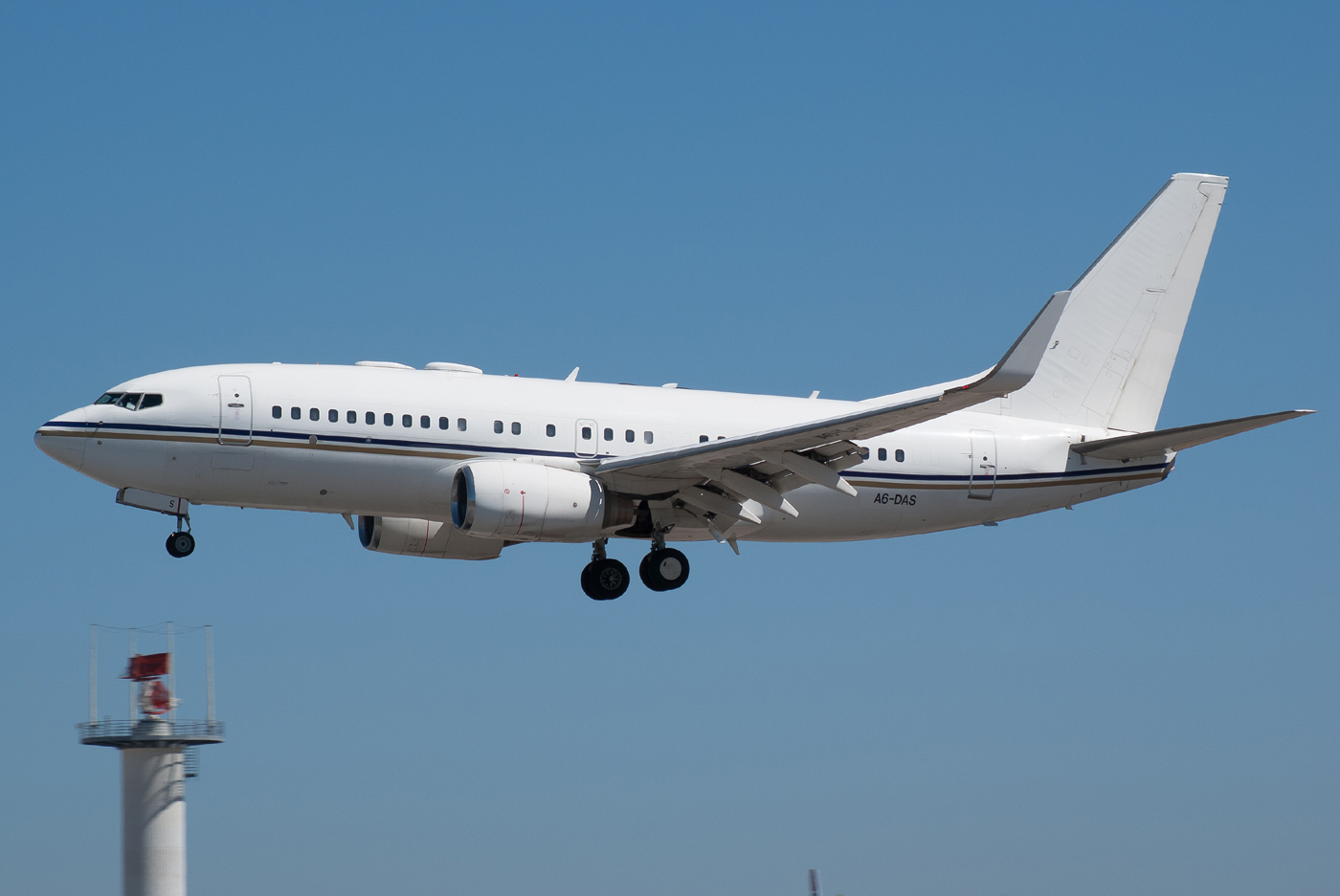 A6-DAS · Boeing 737-7Z5(BBJ) · (LIS / LPPT)