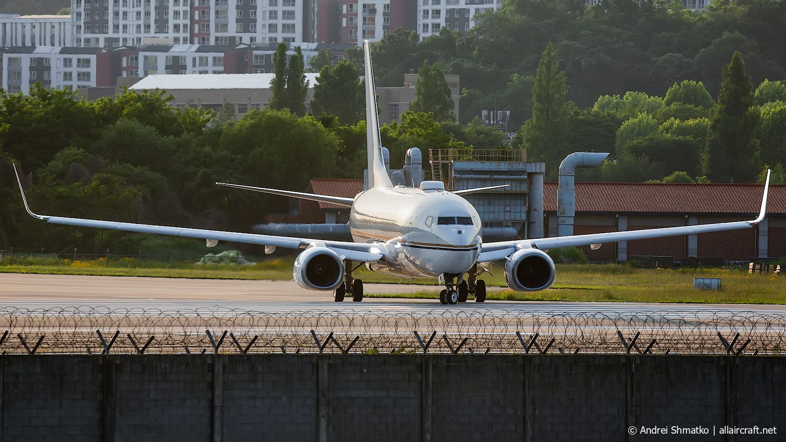A6-RJU (62468) 2015 Boeing 737-77W(WL) BBJ