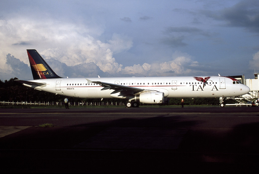 N564TA · Airbus A321-231 · (MSSS)