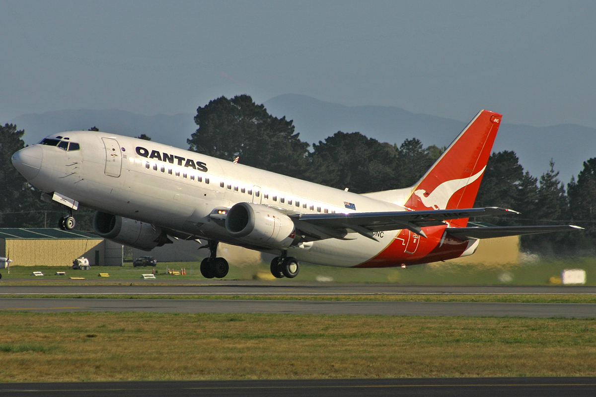 ZK-JNC · Boeing 737-376 · (CHC/NZCH)