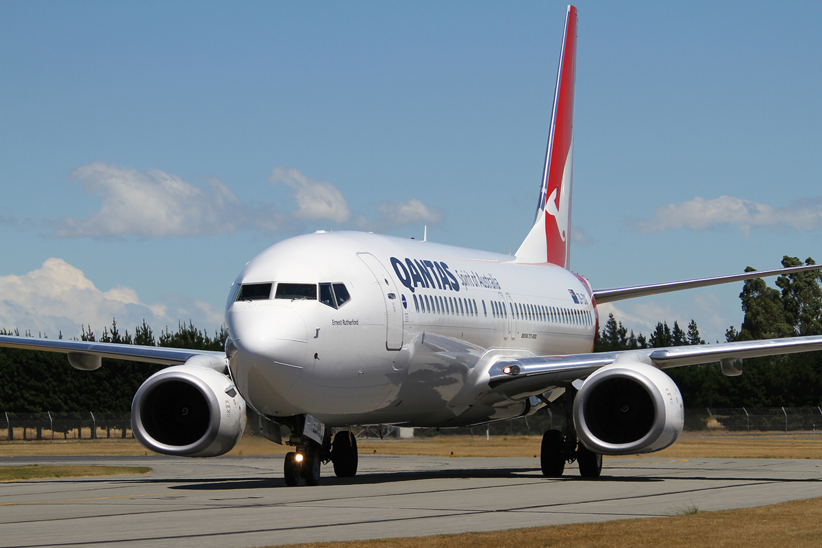 ZK-ZQG (31490) 2011 Boeing 737-838(WL)