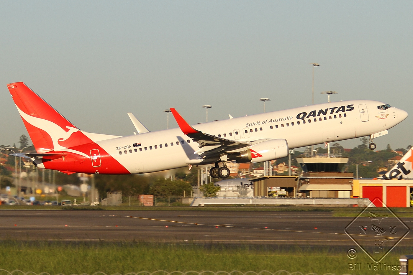 ZK-ZQA · Boeing 737-838(WL) · (SYD / YSSY)