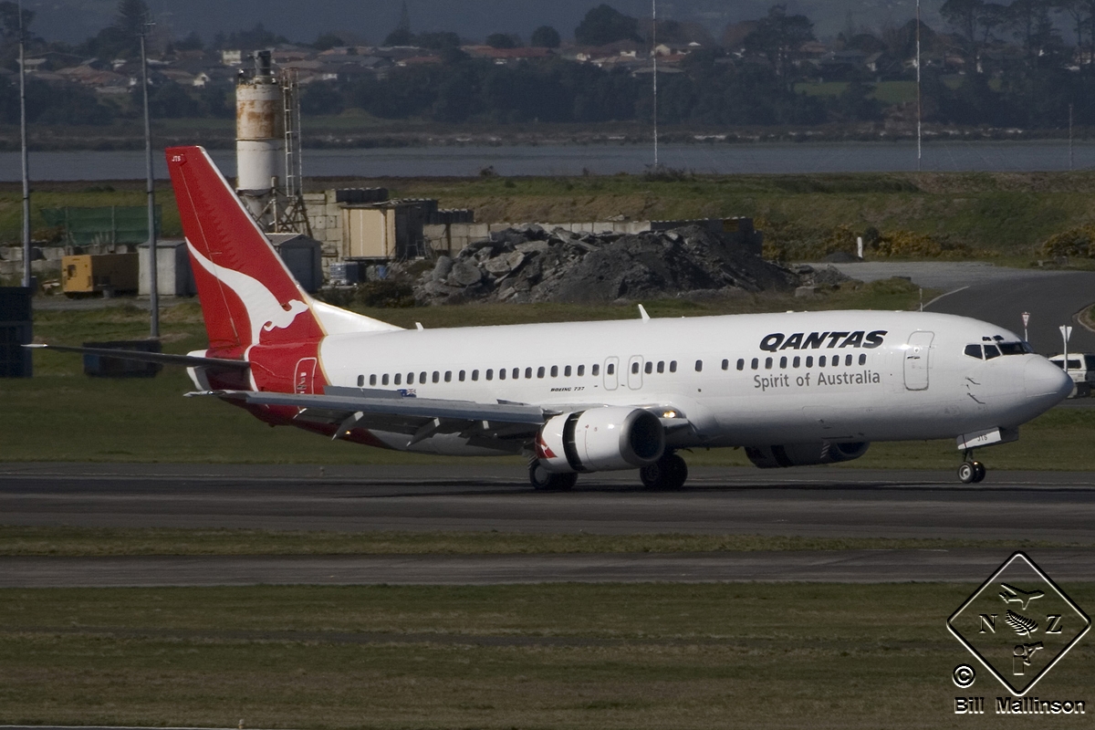 ZK-JTS · Boeing 737-476 · (AKL / NZAA)