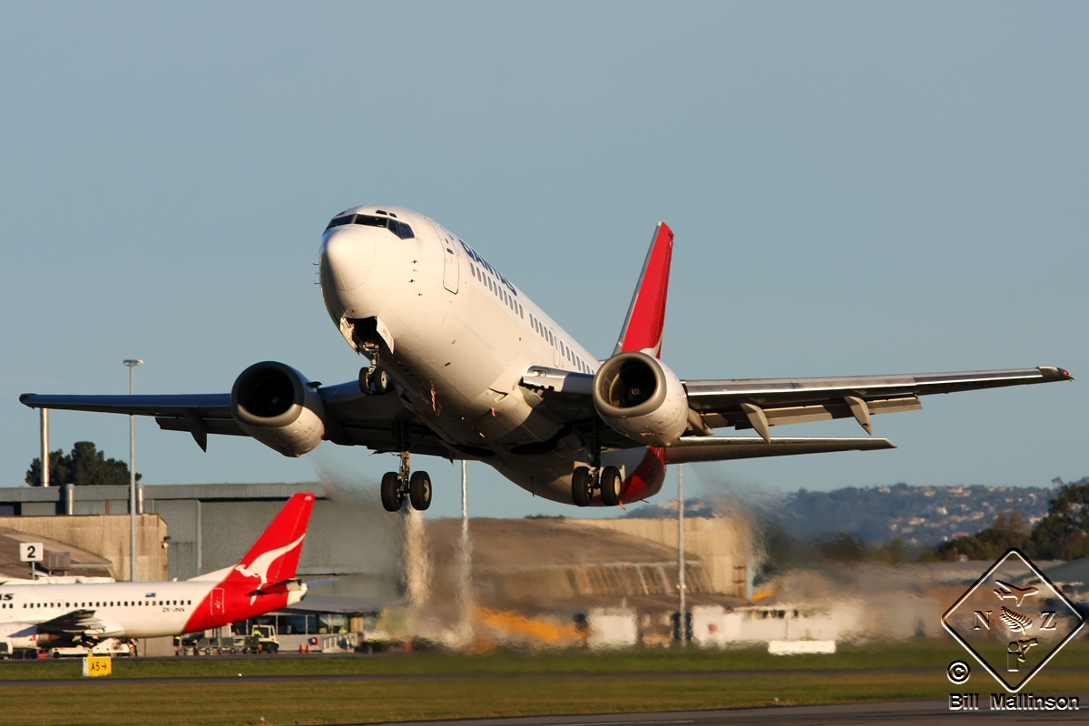 ZK-JNO · Boeing 737-376 · (CHC / NZCH)