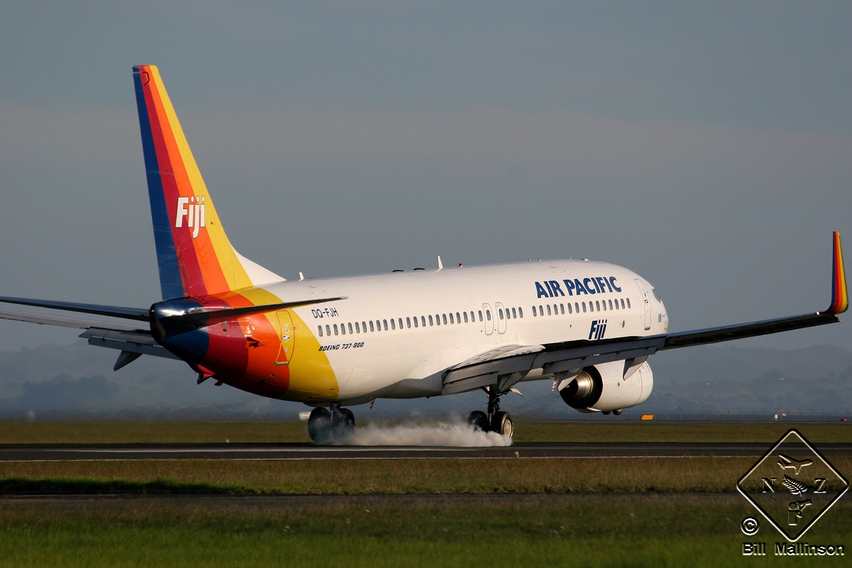 DQ-FJH · Boeing 737-8X2(WL) · (AKL / NZAA)