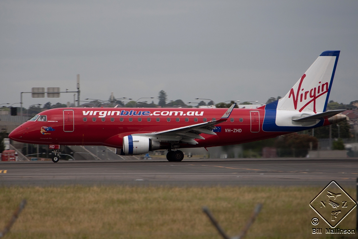 VH-ZHD · Embraer 170-100LR · (SYD / YSSY)