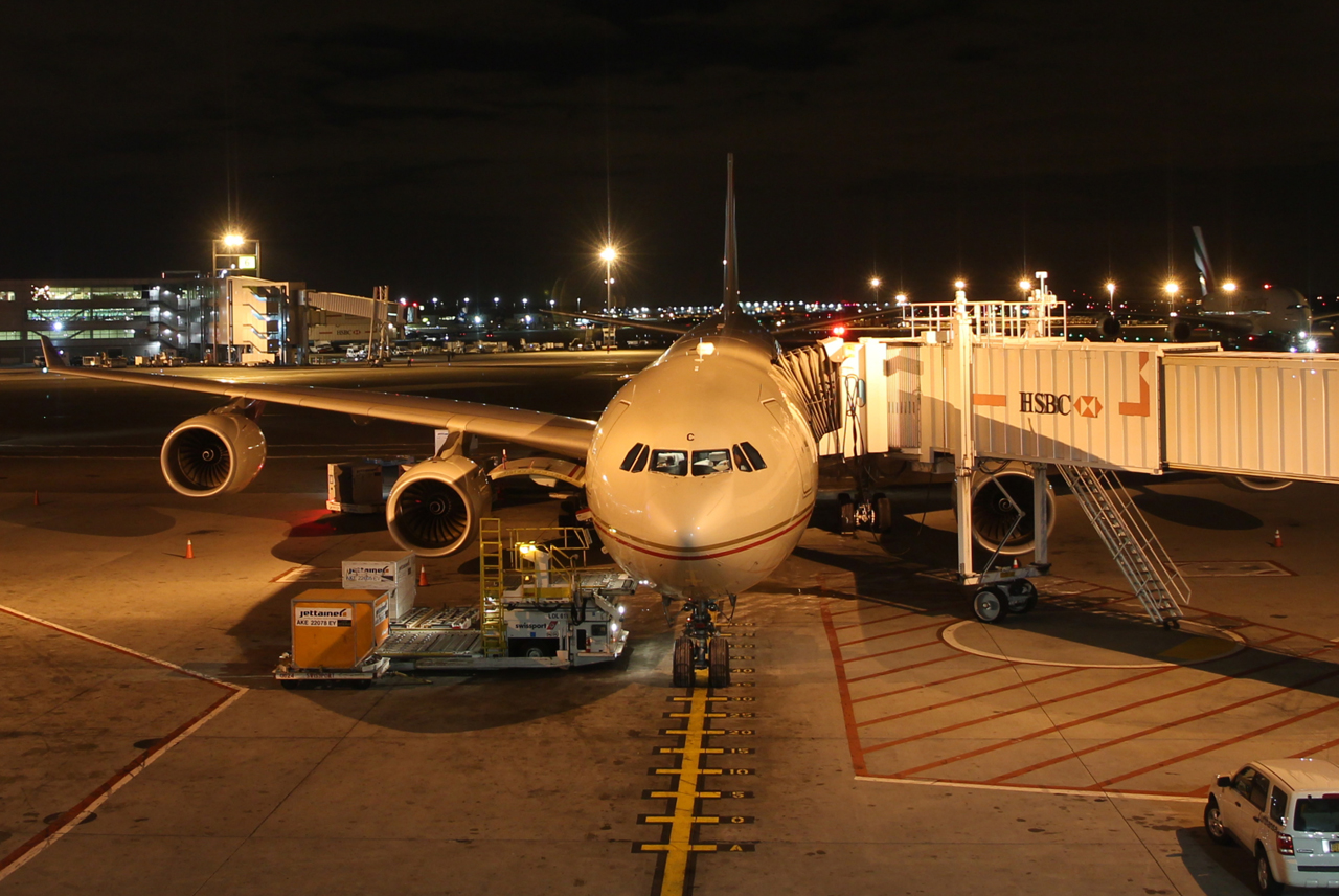 A6-EHC (761) 2006 Airbus A340-541