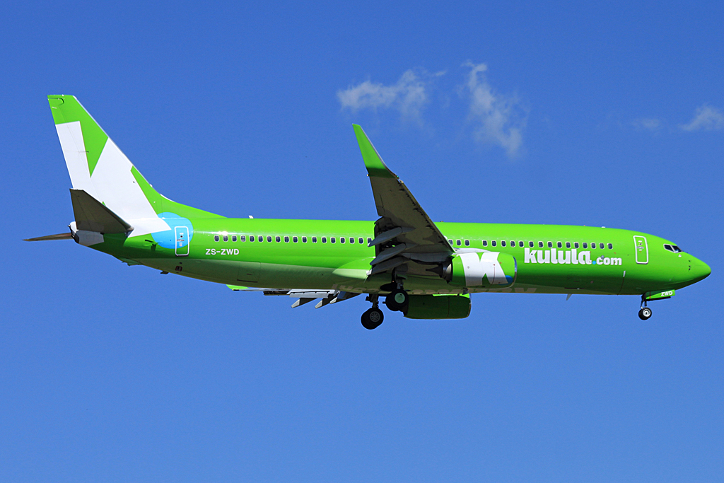 ZS-ZWD (40855) 2012 Boeing 737-8LD