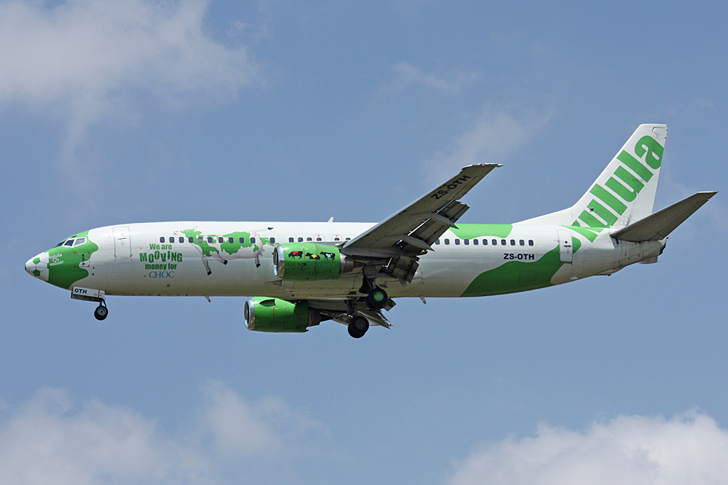 ZS-OTH (25841) 1992 Boeing 737-436