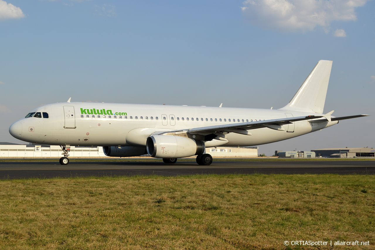 ZS-GAW (054) 1989 Airbus A320-231