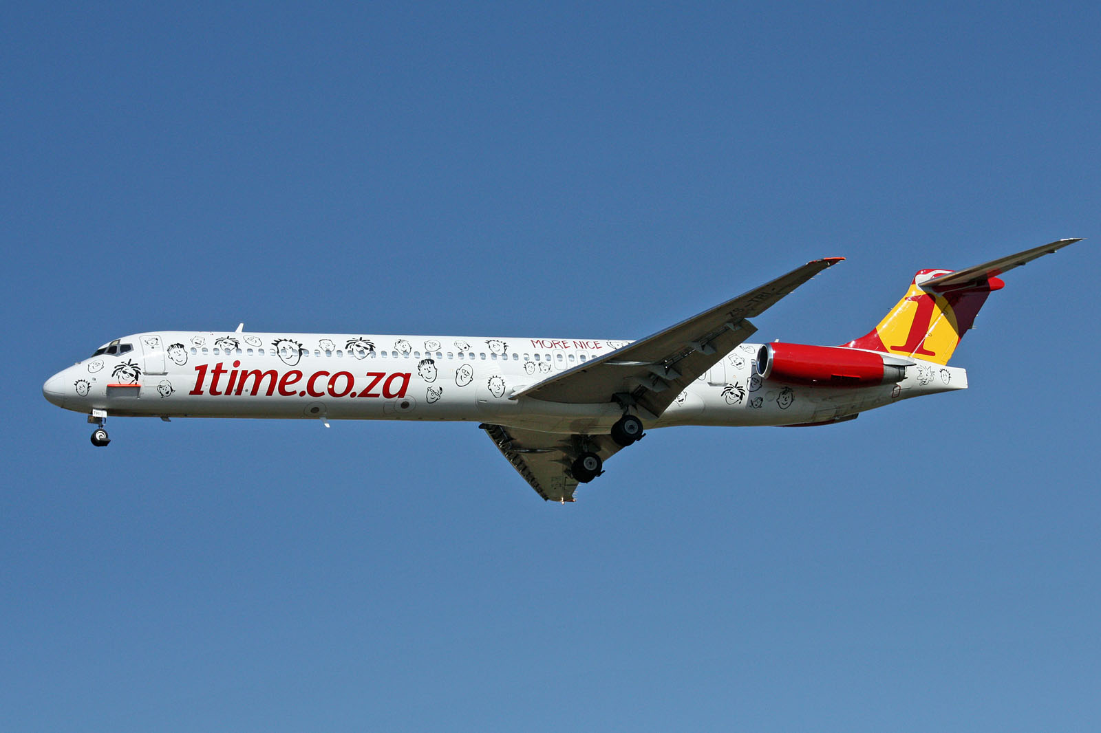 ZS-TRI · McDonnell Douglas MD-83 · (JNB / FAOR)