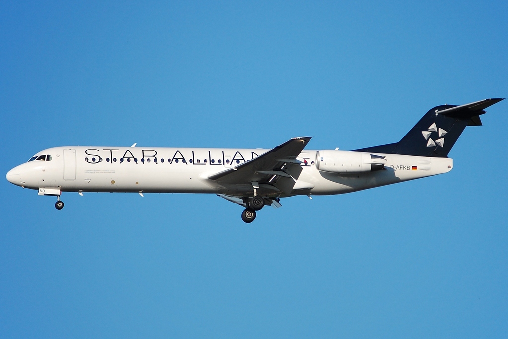 D-AFKB · Fokker 100 · (MXP / LIMC)