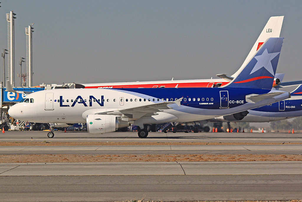 CC-BCE · Airbus A319-112 · (SCL / SCEL)