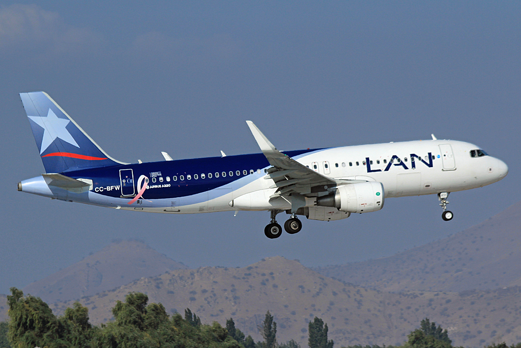 CC-BFW, (cn 6135), Airbus A320-214